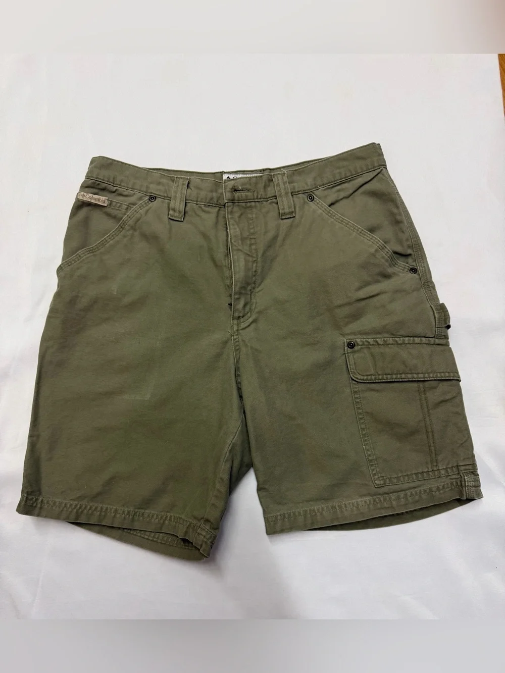 Columbia Men's Olive Utility Cargo Shorts